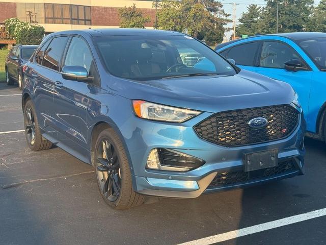 2019 Ford Edge ST — photo 1 of 6