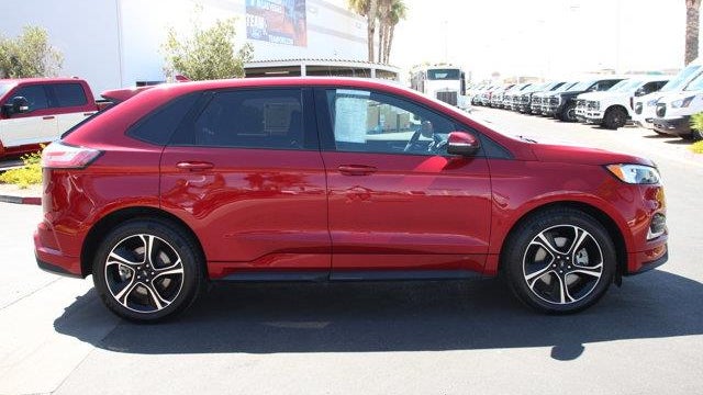 2020 Ford Edge ST