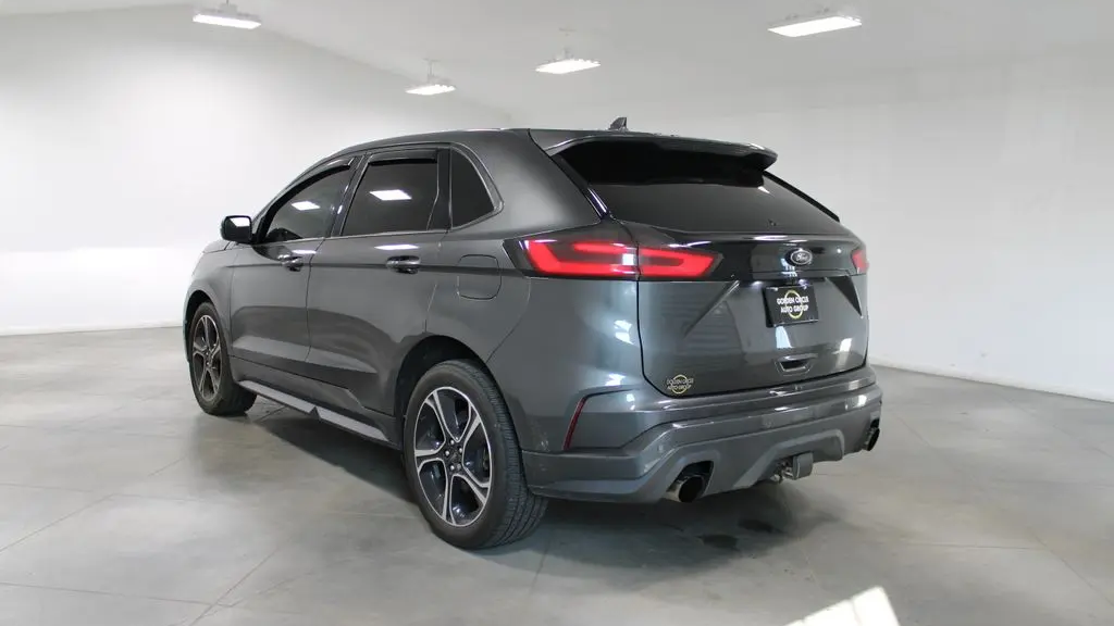 2020 Ford Edge ST