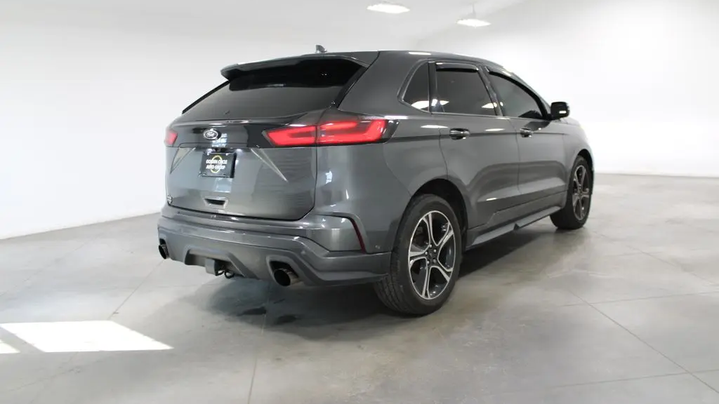 2020 Ford Edge ST