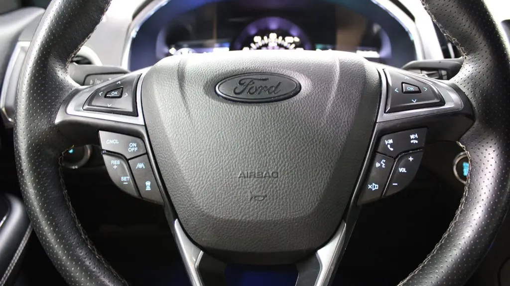 2020 Ford Edge ST