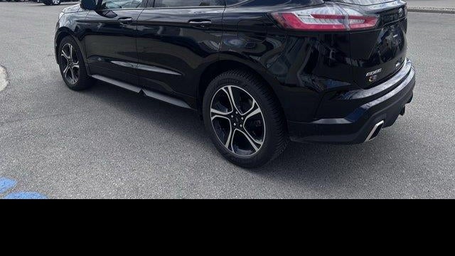 2020 Ford Edge ST