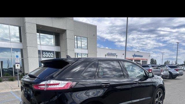 2020 Ford Edge ST