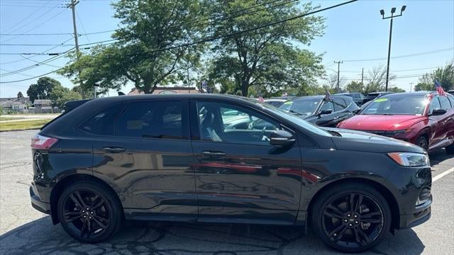 2022 Ford Edge ST