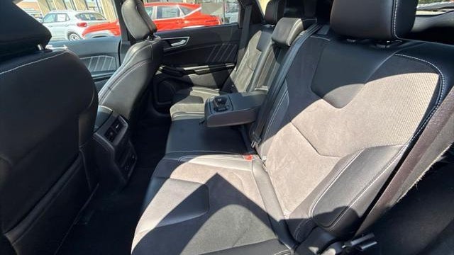 2022 Ford Edge ST
