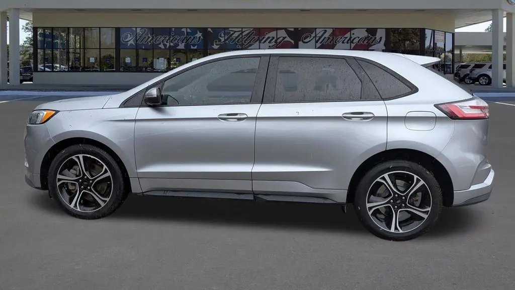 2022 Ford Edge ST