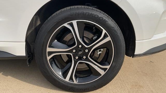 2022 Ford Edge ST