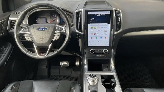2022 Ford Edge ST