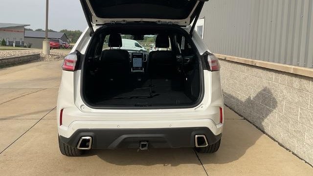 2022 Ford Edge ST