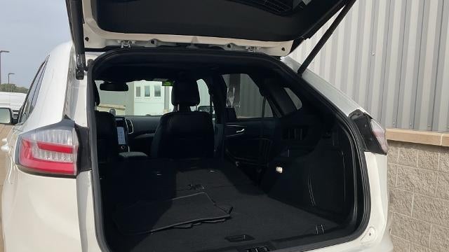 2022 Ford Edge ST