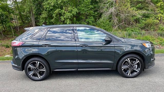 2022 Ford Edge ST