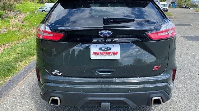 2022 Ford Edge ST