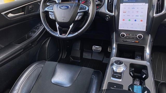 2022 Ford Edge ST