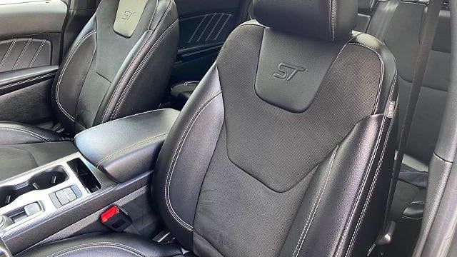2022 Ford Edge ST