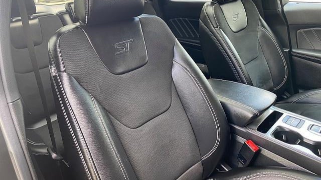 2022 Ford Edge ST