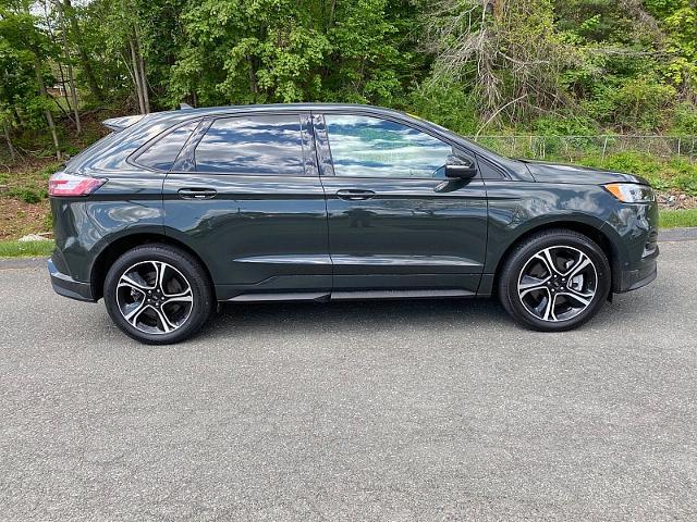 2022 Ford Edge - $34,205