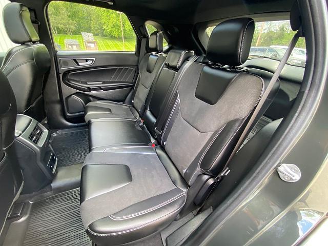2022 Ford Edge - $34,205