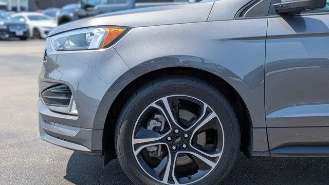 2022 Ford Edge ST