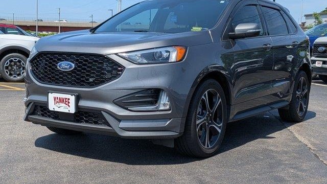2022 Ford Edge ST