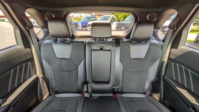 2022 Ford Edge ST