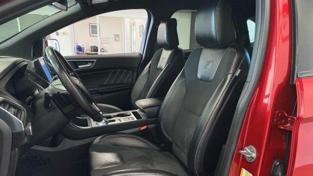 2022 Ford Edge ST
