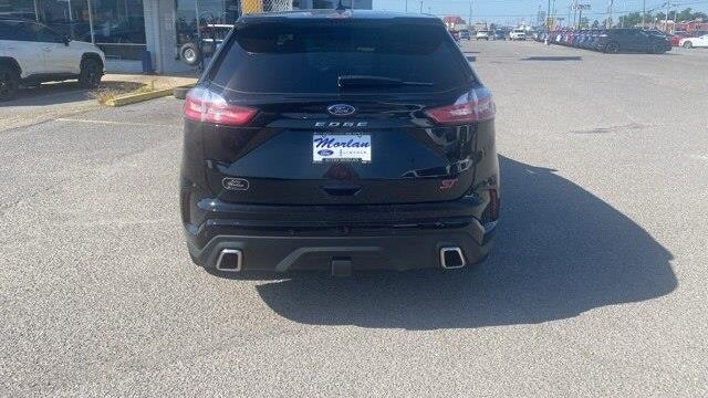 2022 Ford Edge ST