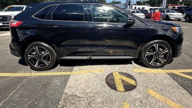 2023 Ford Edge ST