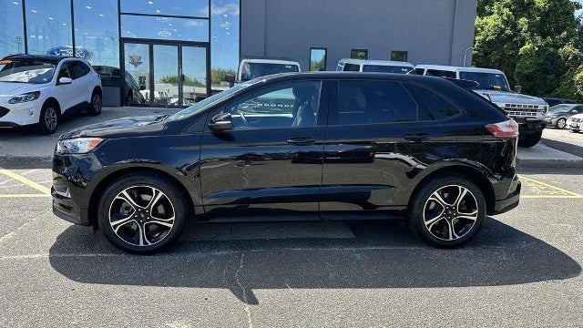 2023 Ford Edge ST