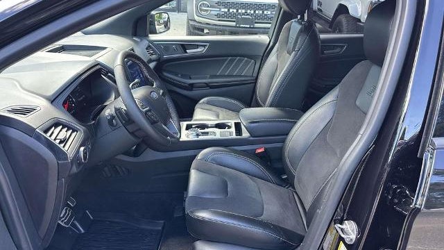 2023 Ford Edge ST