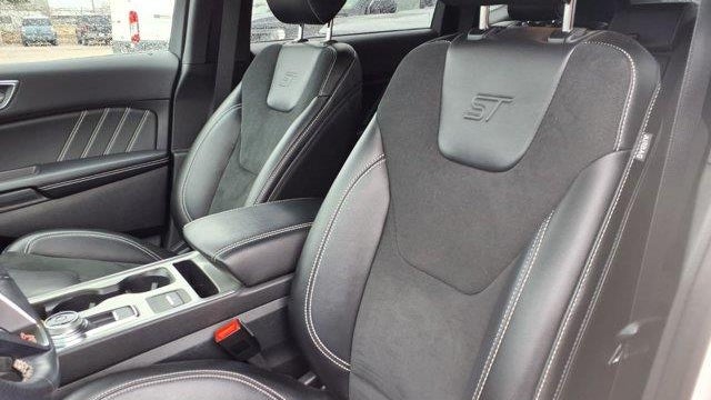 2023 Ford Edge ST