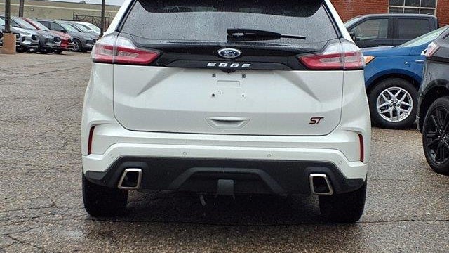 2023 Ford Edge ST
