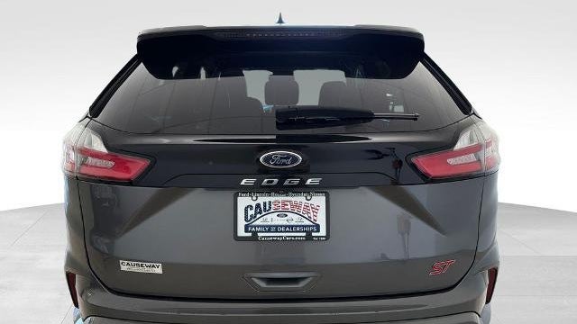 2023 Ford Edge ST