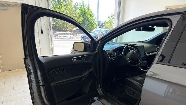 2023 Ford Edge ST