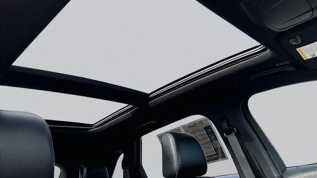 2021 Ford Edge ST
