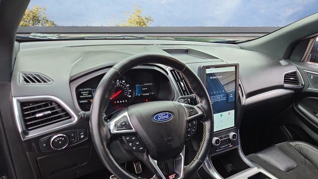 2022 Ford Edge ST