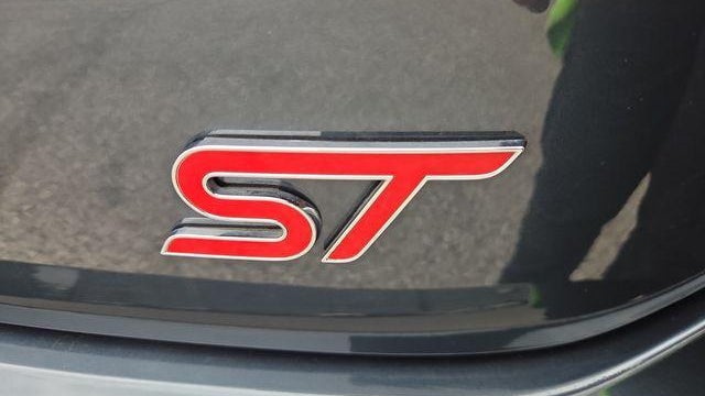 2022 Ford Edge ST
