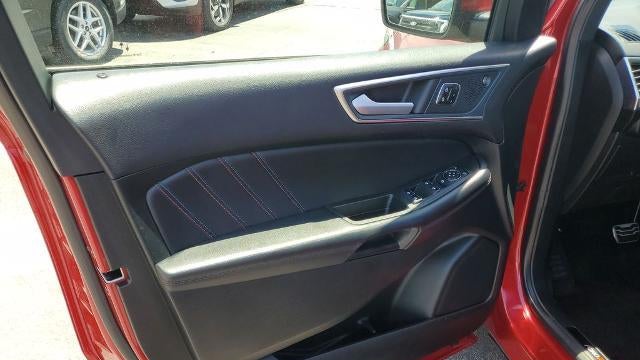 2023 Ford Edge ST