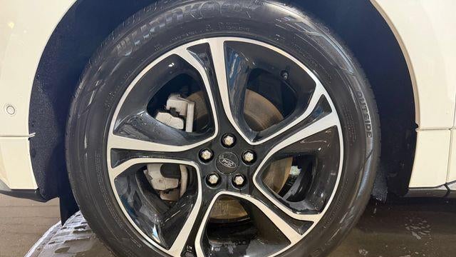 2023 Ford Edge ST