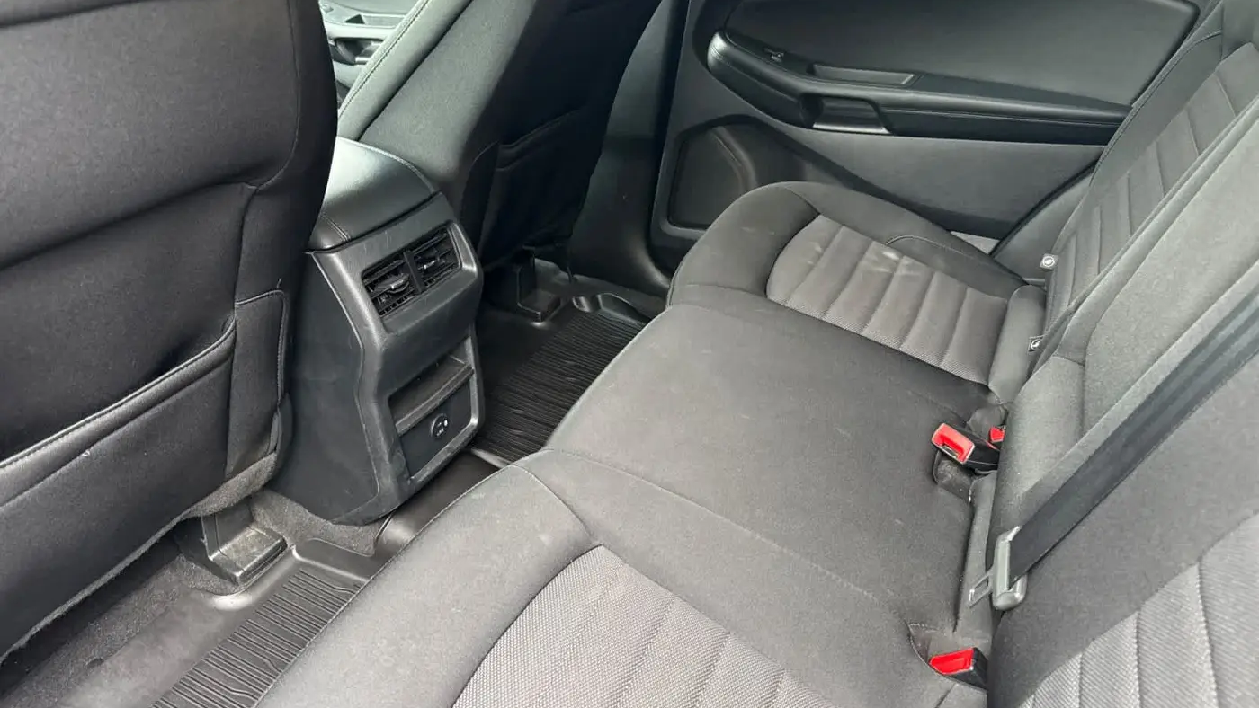 2022 Ford Edge SE