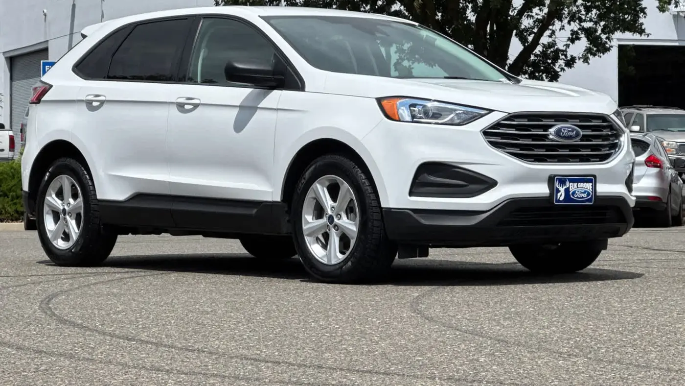 2022 Ford Edge SE