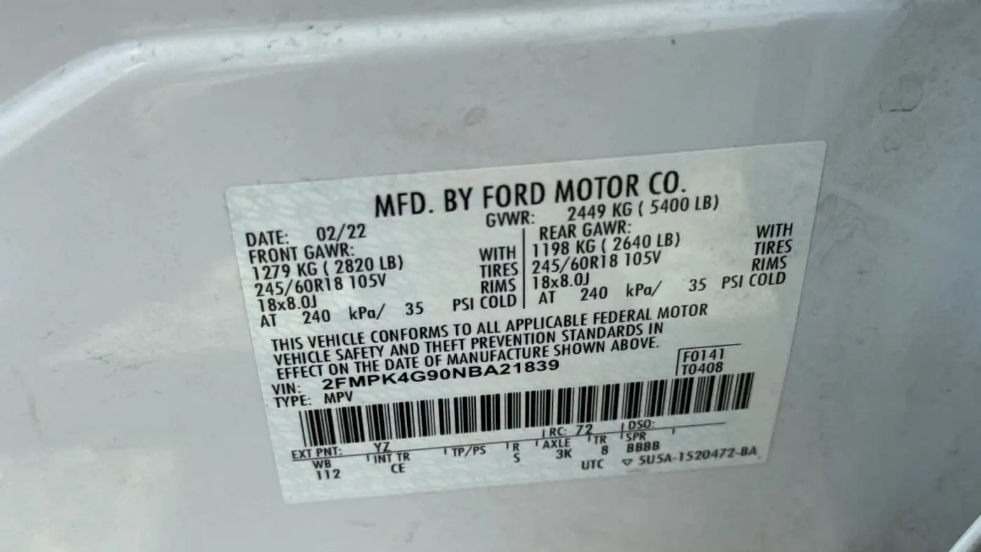 2022 Ford Edge SE