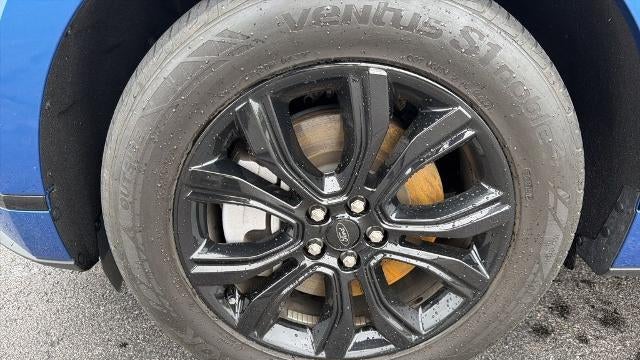 2022 Ford Edge SE