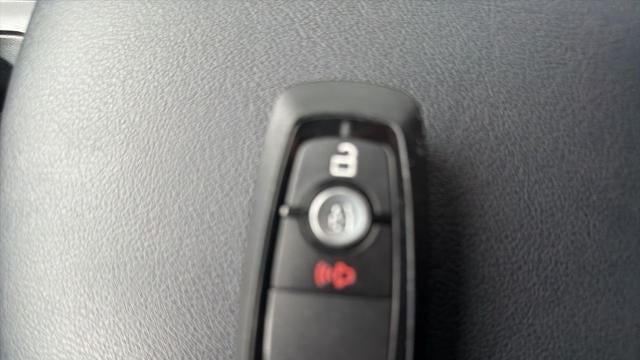 2022 Ford Edge SE