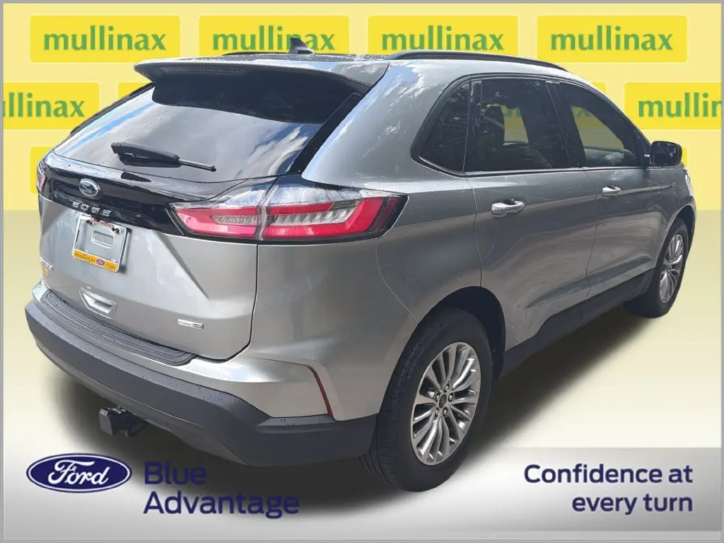 2022 Ford Edge - $22,100