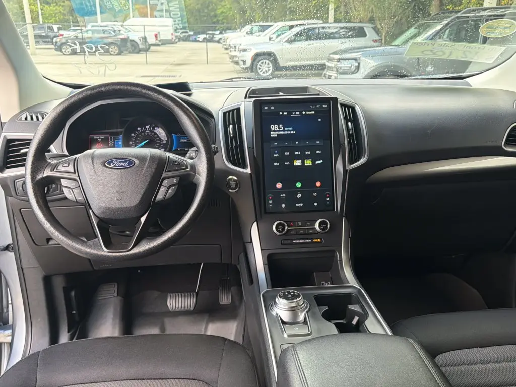 2022 Ford Edge - $22,100