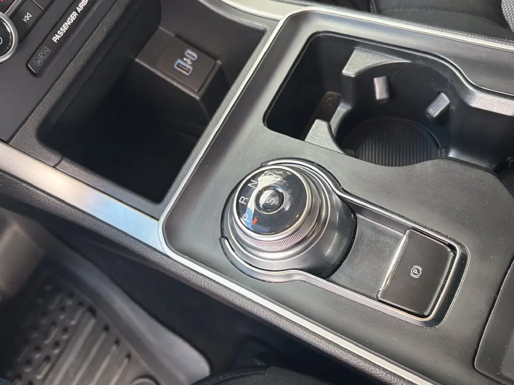2022 Ford Edge - $22,100