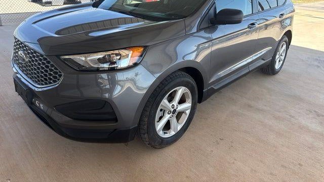2023 Ford Edge SE