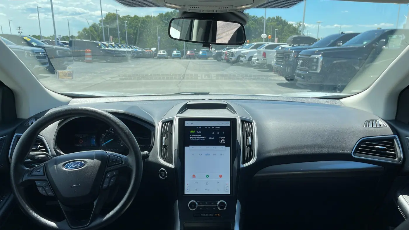 2024 Ford Edge SE
