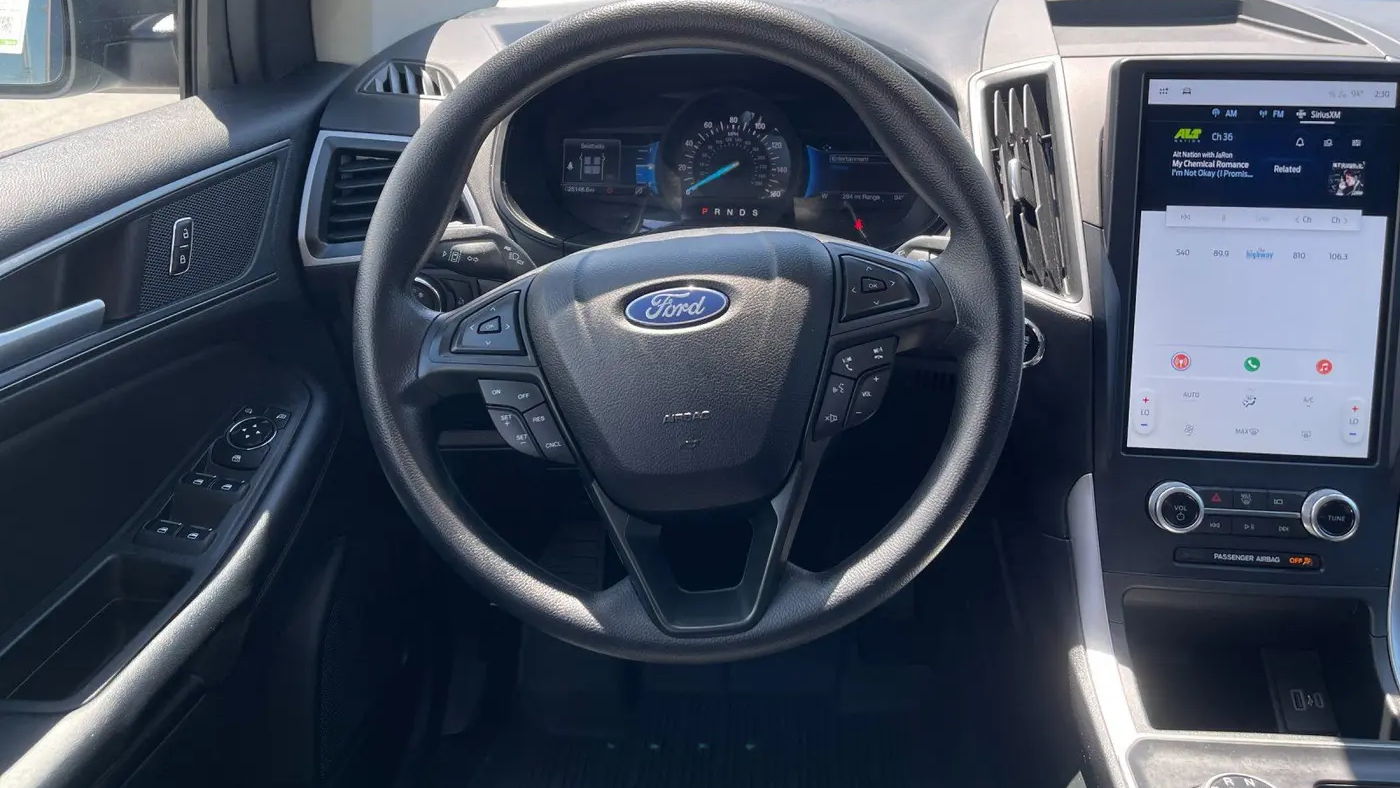 2024 Ford Edge SE