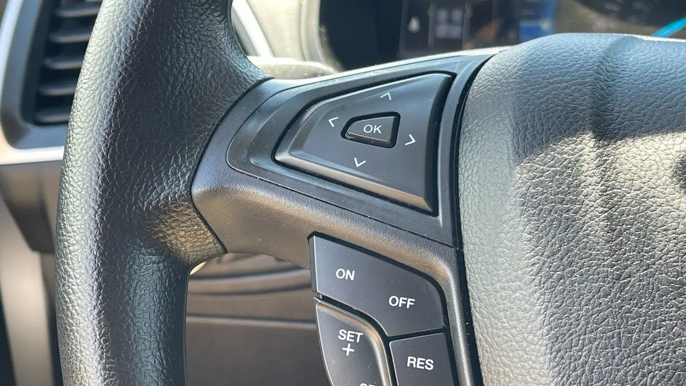 2024 Ford Edge SE